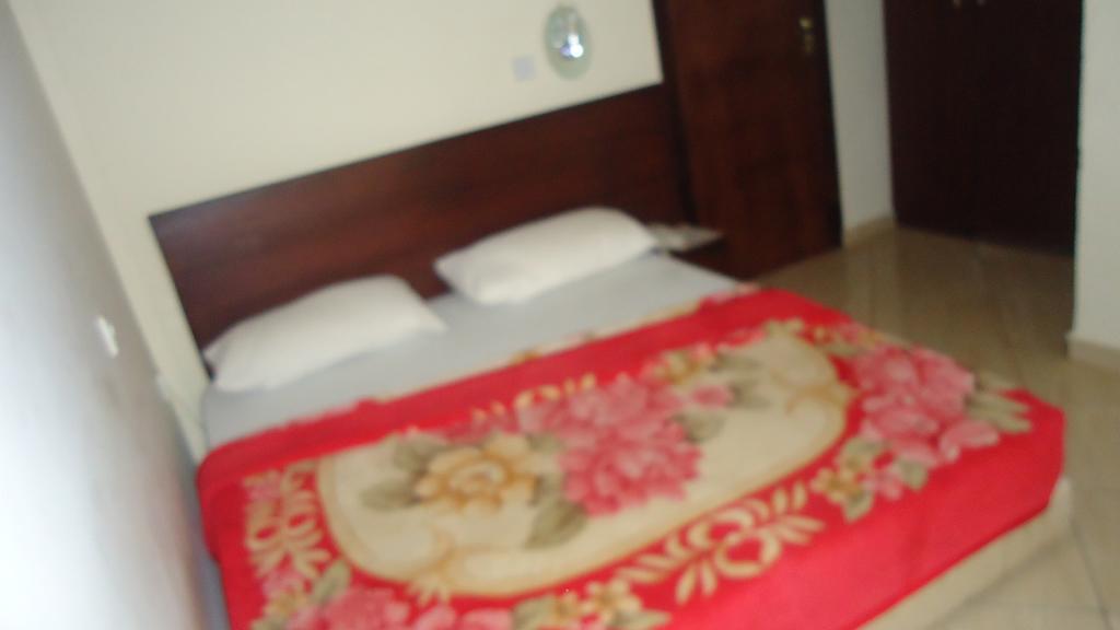 Wadoma Royale Hotel Kumasi Room photo