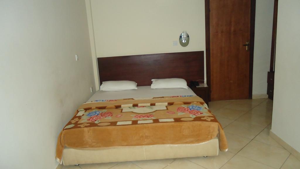 Wadoma Royale Hotel Kumasi Room photo