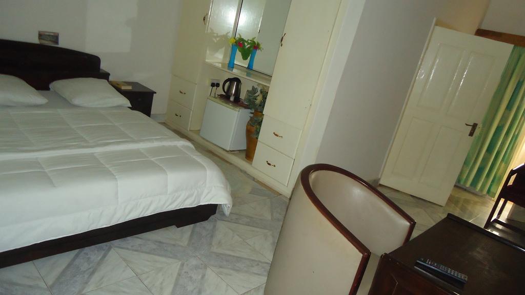 Wadoma Royale Hotel Kumasi Room photo